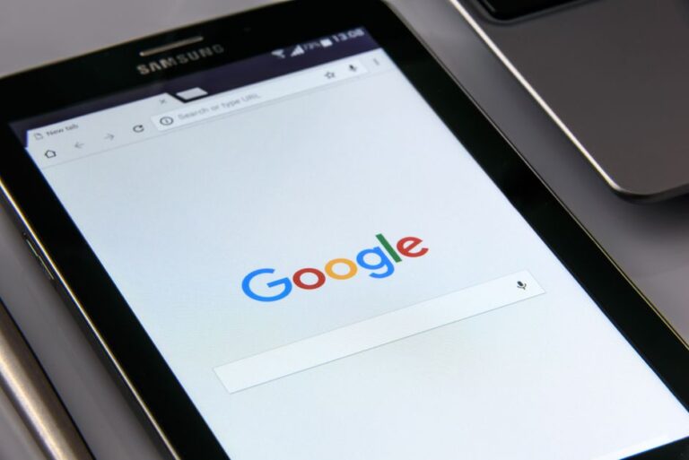 How UK Businesses Can Use GEO SEO to Win Visibility in AI-Powered Finance and Fintech Search