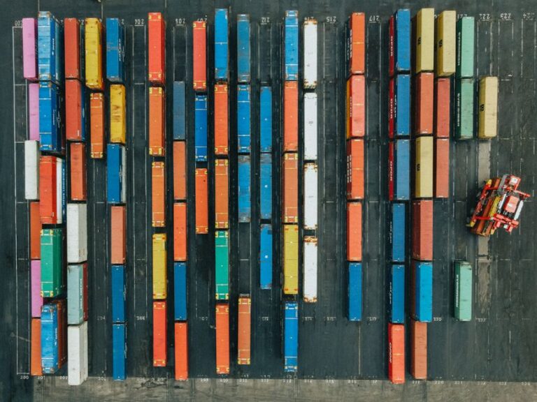 How UK Businesses Can Use GEO SEO to Win Visibility in AI-Powered Logistics and Supply Chain Search